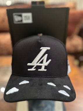 Los Angeles Dodgers Clouds & Angles Stitched SnapBack Hat